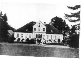 Gut vor 1945 001.jpg